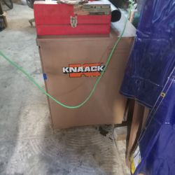 KNAACK BOX 
