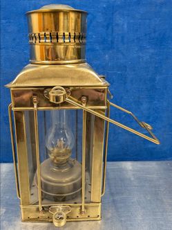 Neptune Brass Lamp