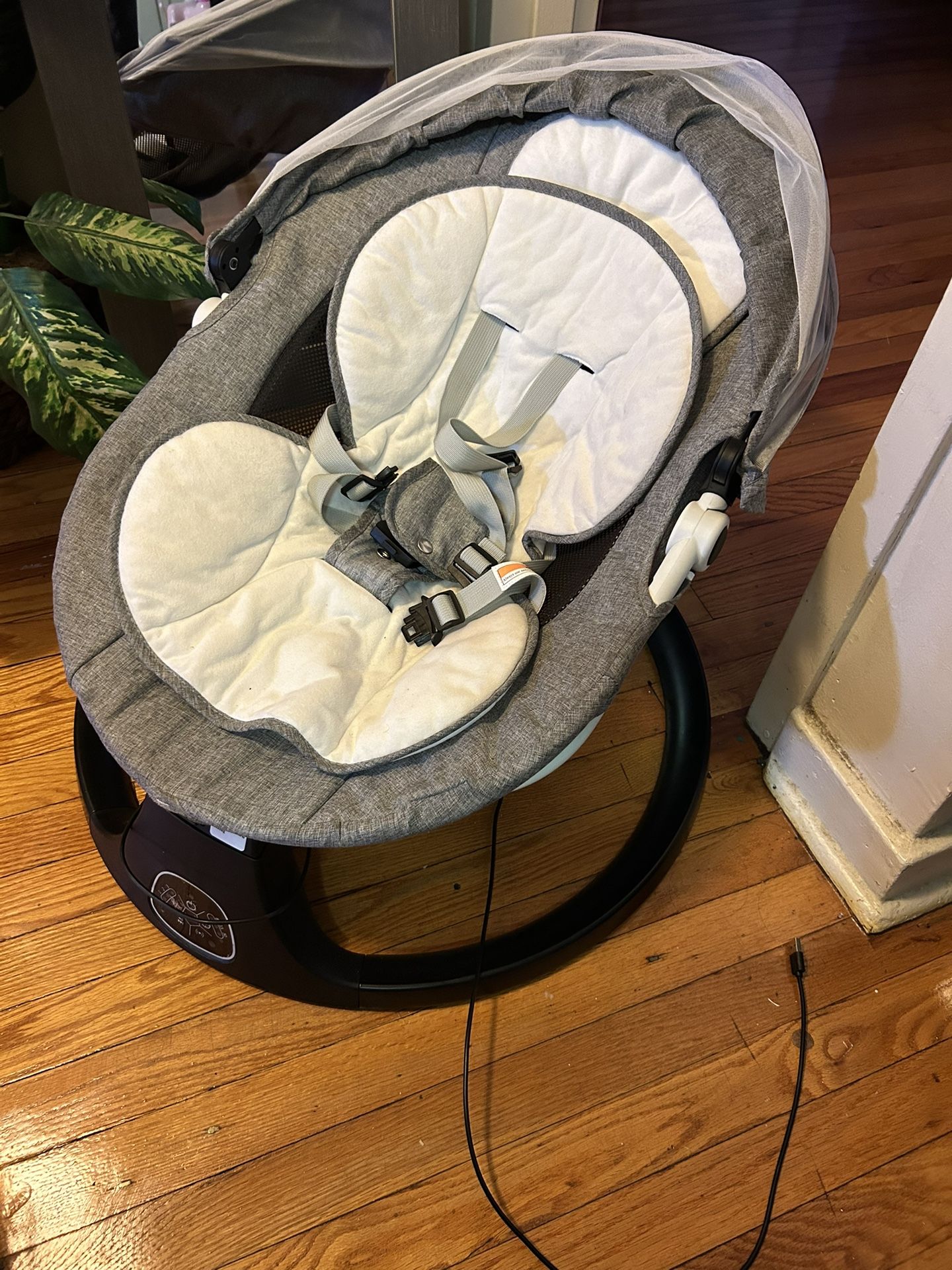Electronic Baby Swing For Infants 