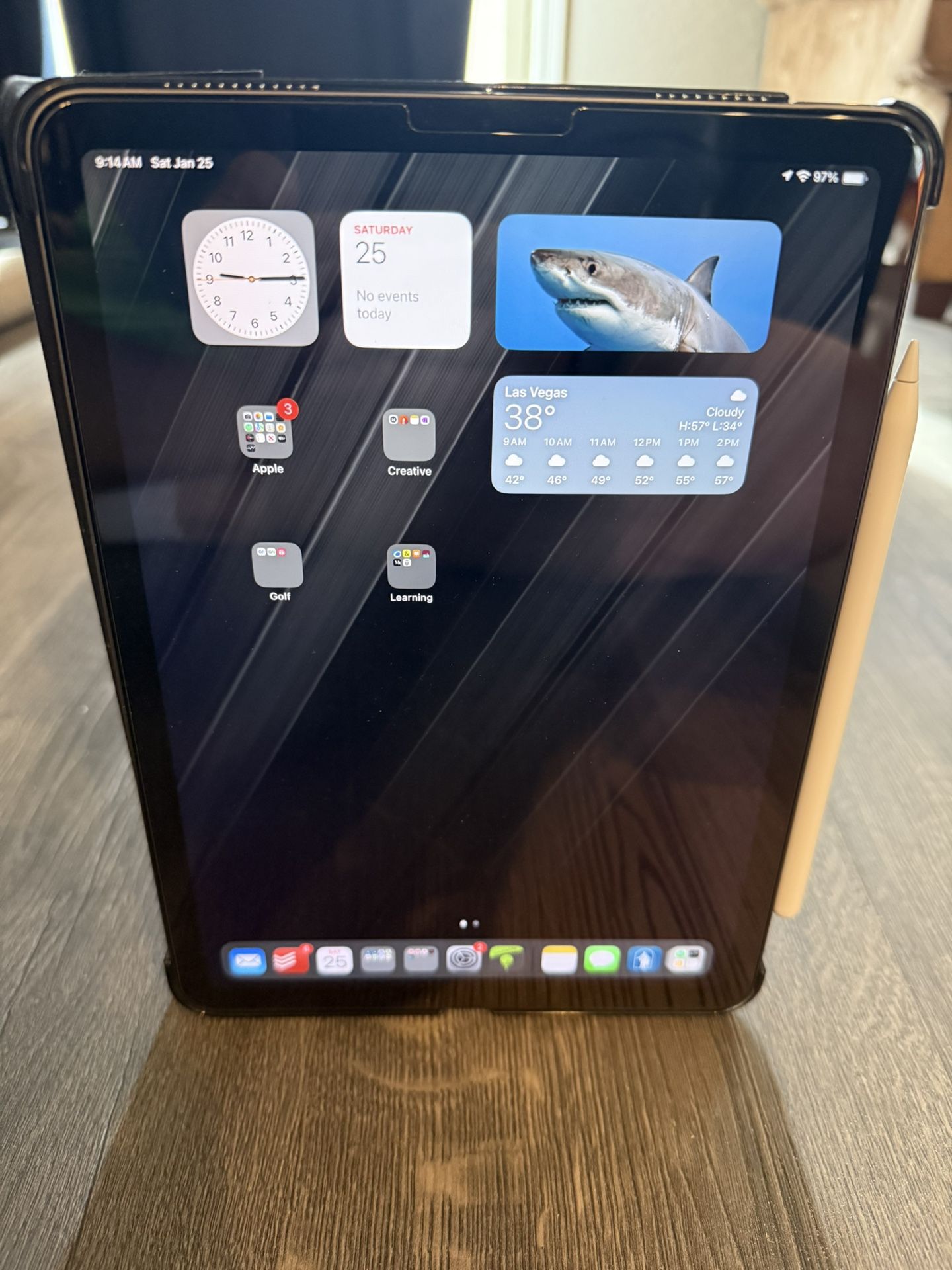 iPad Air (4th Gen) With Apple Pencil