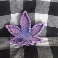 Custom Maple Leaf Ashtray