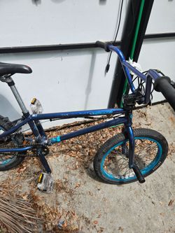 Starter bicycle for little kids