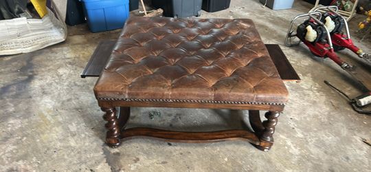 Real Leather Ottoman/coffee table Real Leather Ottoman/coffee table