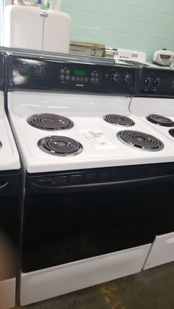 Hotpoint electric coil top Stove 30inches