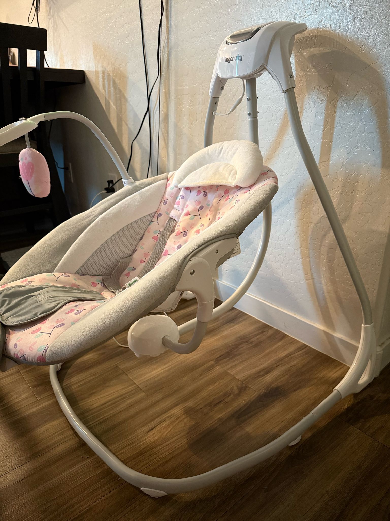 Ingenuity SimpleComfort Lightweight Compact Baby Swing
