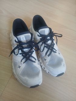 On Running Cloud Sneakers White and Navy