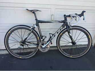 Felt f1 carbon fiber bike