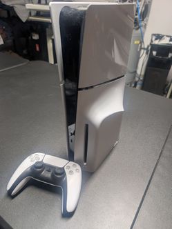 PS5 Slim 1tb