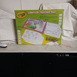 Light- Up Tracing Pad