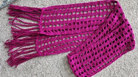 Magenta Scarf w/sparkle and Fringe