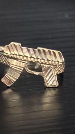 10k Uzi ring