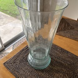 Glass flower Vase - 14 Inch 