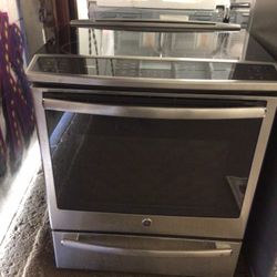 GE Profile Slide- In Front Control Induction & Convention Range