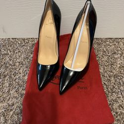 Christian Louboutin So Kate