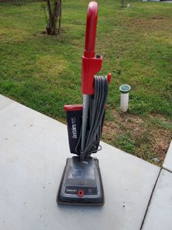 used sanitaire quite clean vacuum