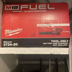 Sopladora de hojas Milwaukee M18 Brushless inalámbrica completamente nueva.