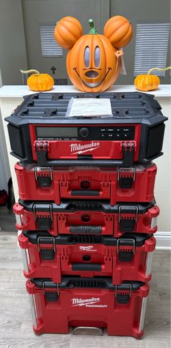 Milwaukee packouts and packout radio.