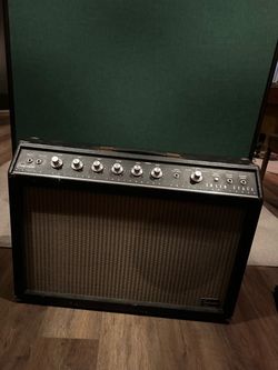 Rheem Califone Solid State Guitar Amplifier