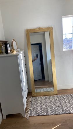 Mirror beautifully
