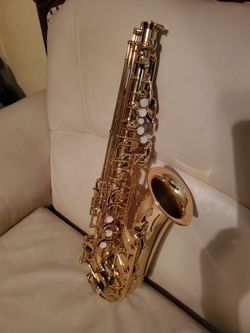 Busco  Alguien Que De Clases De Saxofón Alto 