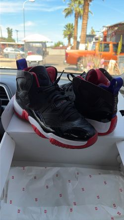 TWO TREY JORDANS USED