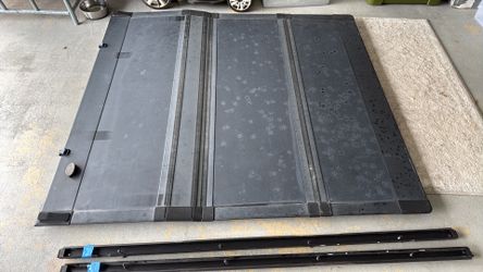 2020 Tonneau Cover