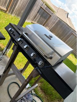 Propane gas grill