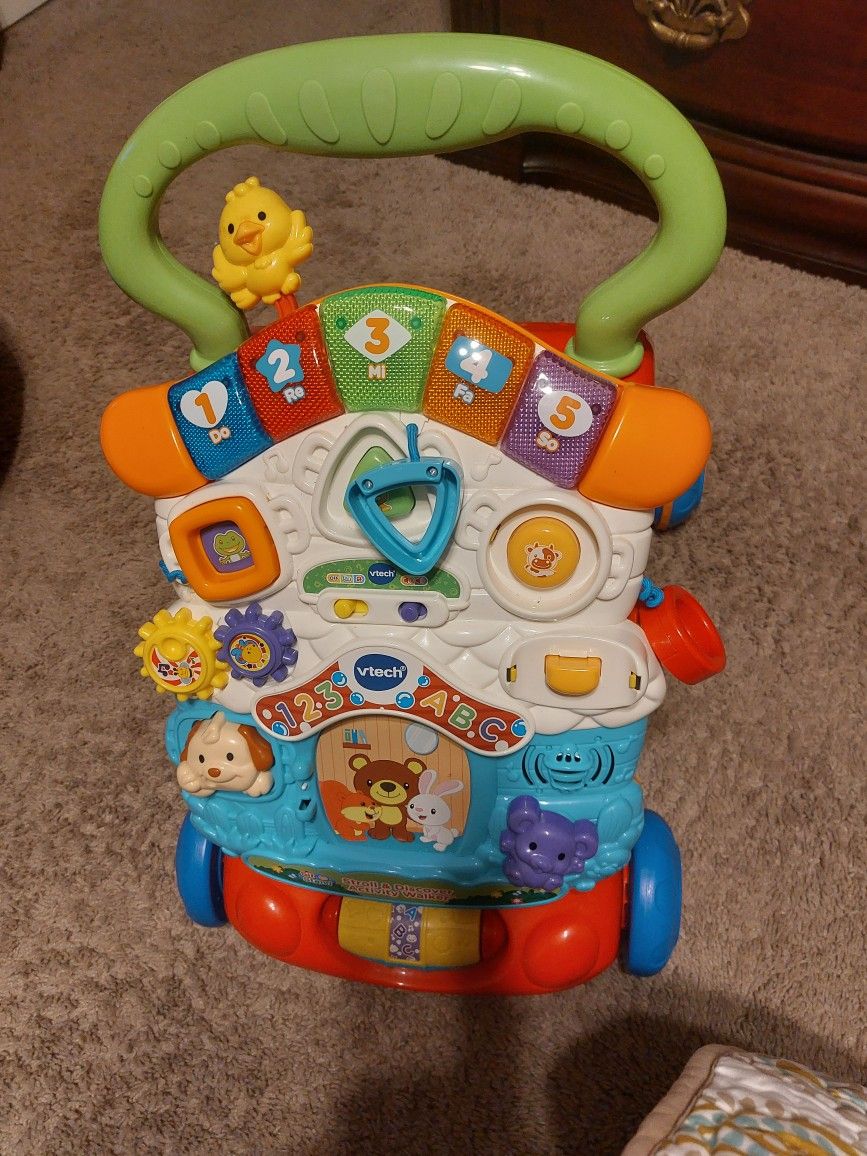 BABY WALKING TOY