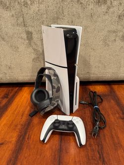 PS5 Slim Disc Edition 1TB + Controller + Pulse Wireless Headset