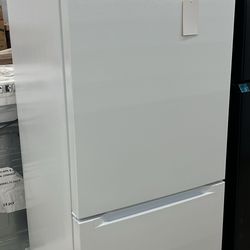 New 30” Midea Bottom Freezer Refrigerator 