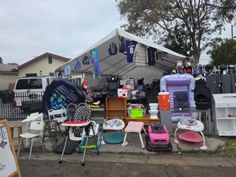 We have yard sale  97th st beach