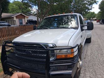 2000 Ford F -350 super duty - $4,200 (Dallas/Balch springs)