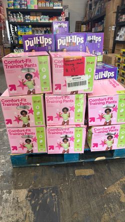 Up&Up Comfort-Fit Training Pants 3T-4T Girls 86ct