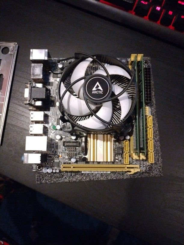 Asus Motherboard Mini ITX