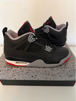 Jordan 4 “Bred reimagined” size 9.5