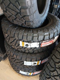New set of tires nitto ridge 35 1250 20 lt