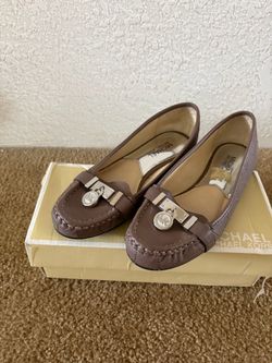 Mkors shoes purple size 6