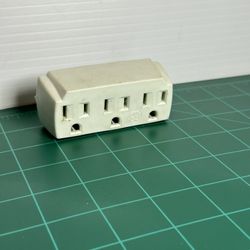 3 Outlet Plug