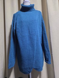 Great NW INDIGO SWEATER SZ LG