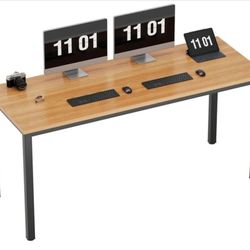 Computer Table/ Gaming Table 60.00