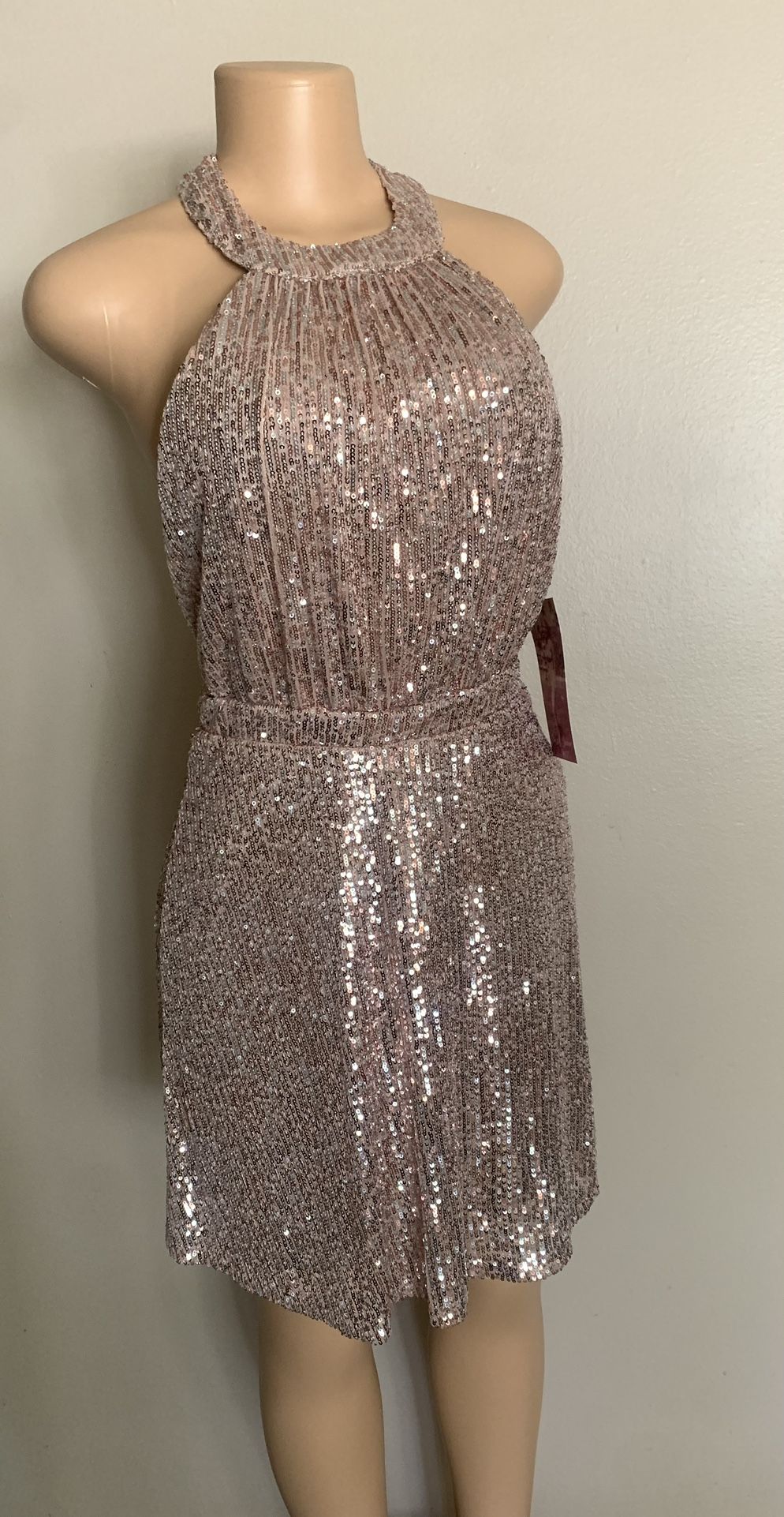 SHORT DRESS WITH SEQUIN IN ROSE GOLD COLOR IN SIZE M