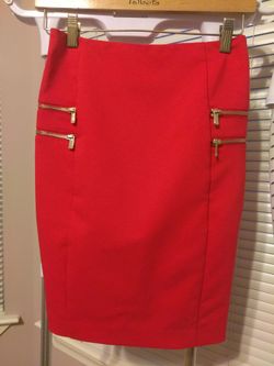 H&m skirt size 4