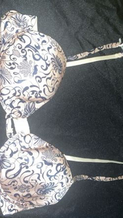 Woman or young woman’s bra