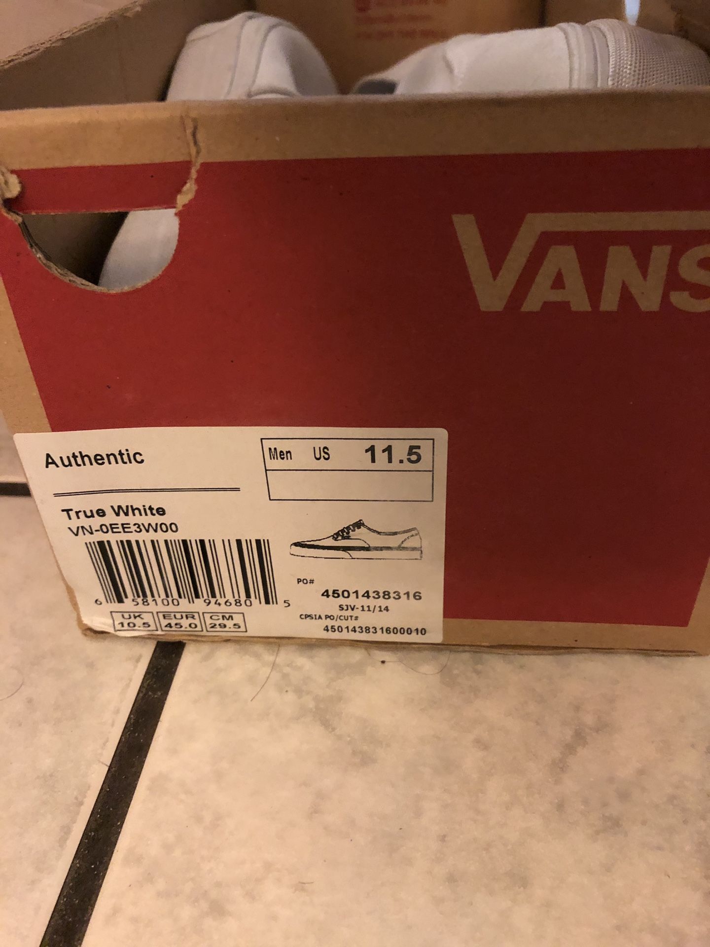 White Vans Authentics
