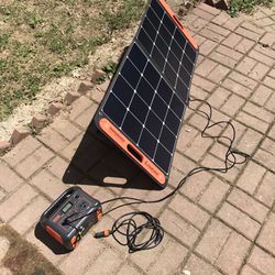 Portable Jackery Solar With Battery