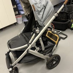 Uppababy Vista v2 Bundle (2020)