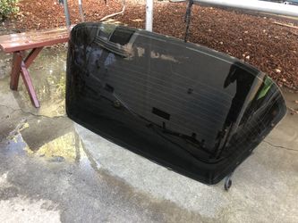 Fox body coupe rear glass .