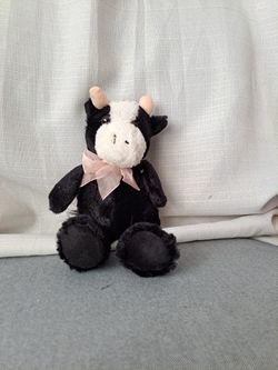 Small Cow Plushie