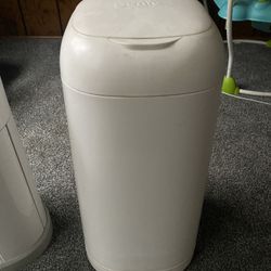 Genie Baby Trash Can