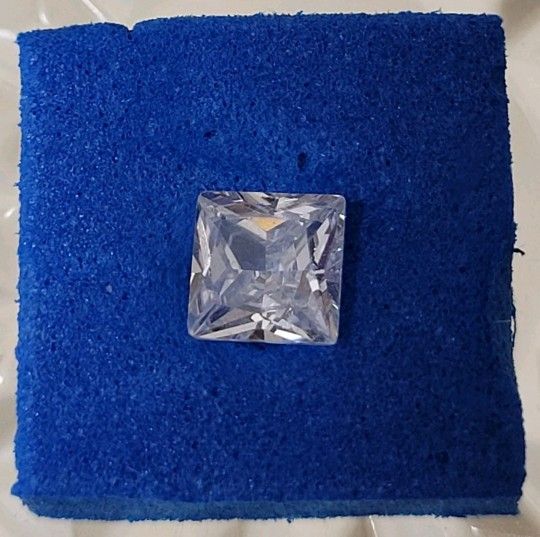 5mm .75 CT Loose AAA Brilliant White Simulated Diamond Like VVS1 Princess Cut Gemstone CZ. This 5mm .75 CT Loose AAA Brilliant White Simulated Diamond